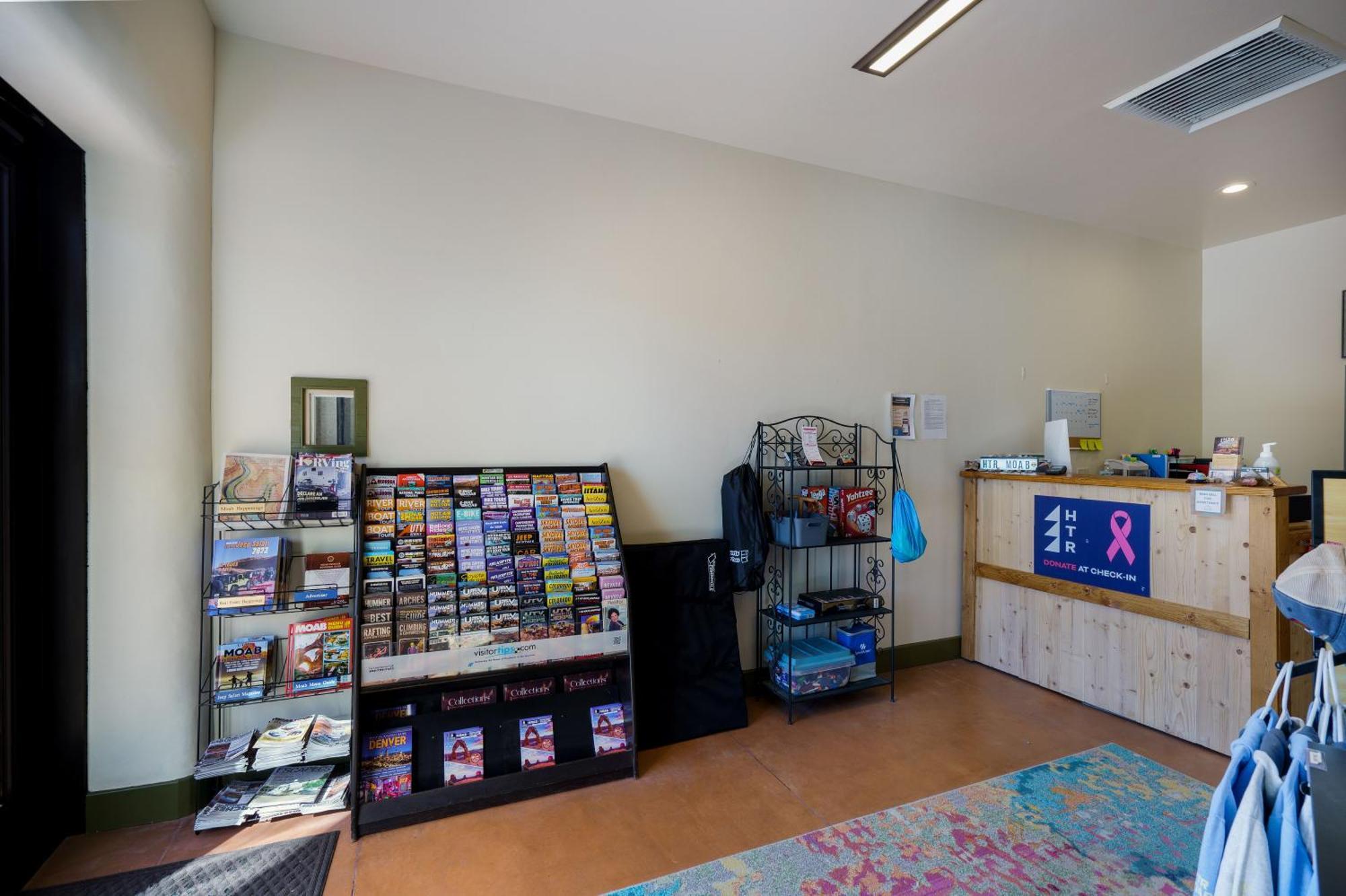 Htr Moab Motel Bagian luar foto